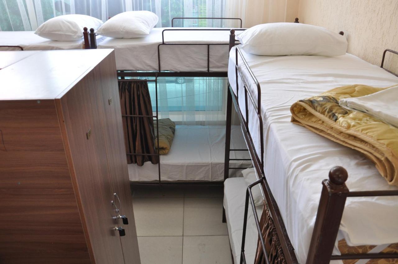 Hostel - Ns Prestige Σιμκέντ Εξωτερικό φωτογραφία