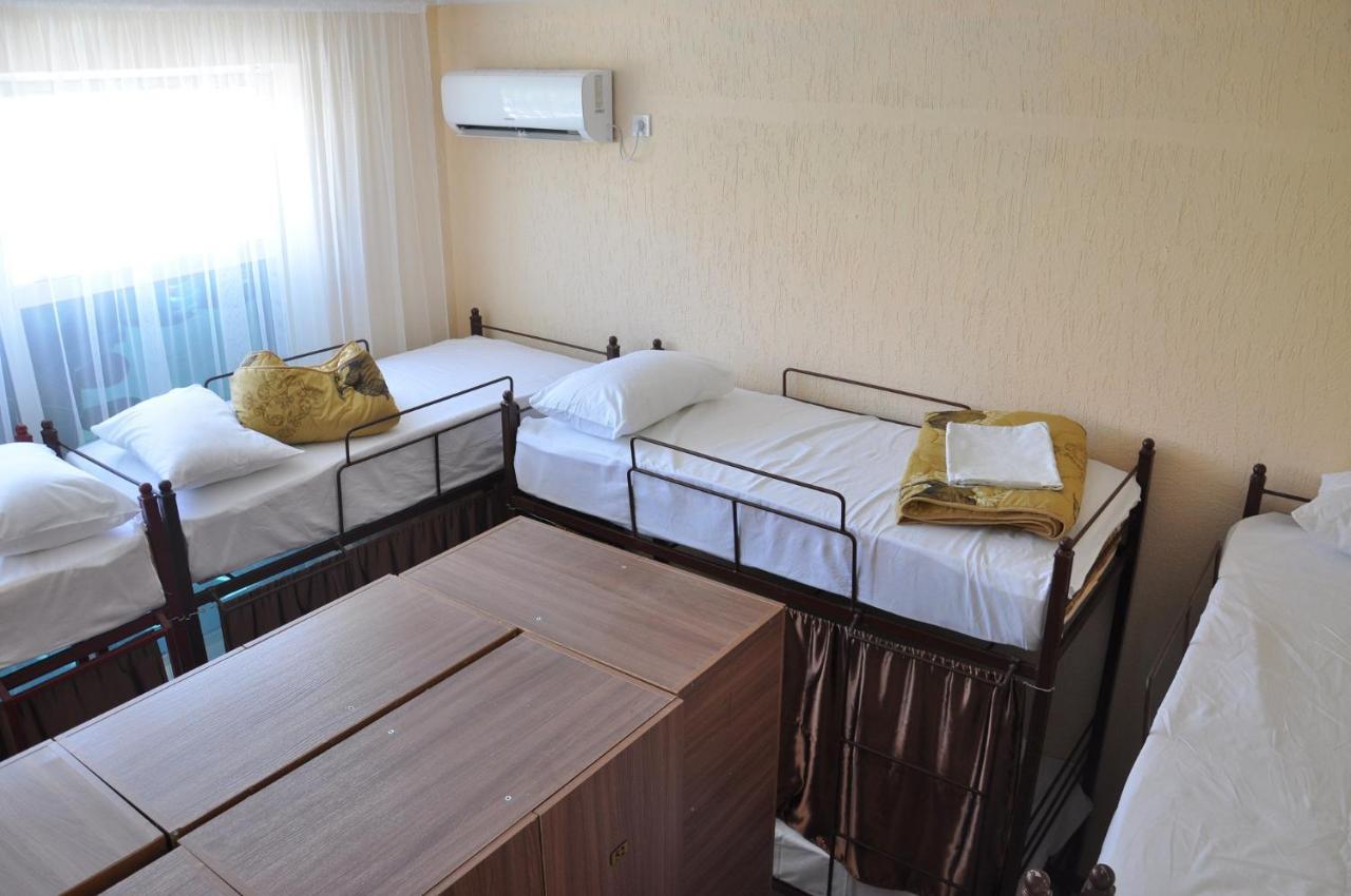 Hostel - Ns Prestige Σιμκέντ Εξωτερικό φωτογραφία