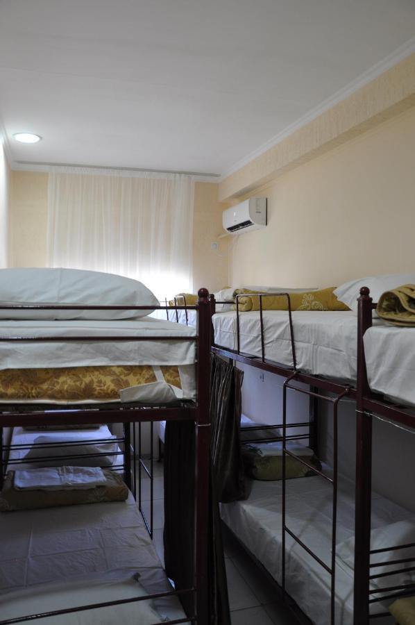 Hostel - Ns Prestige Σιμκέντ Εξωτερικό φωτογραφία