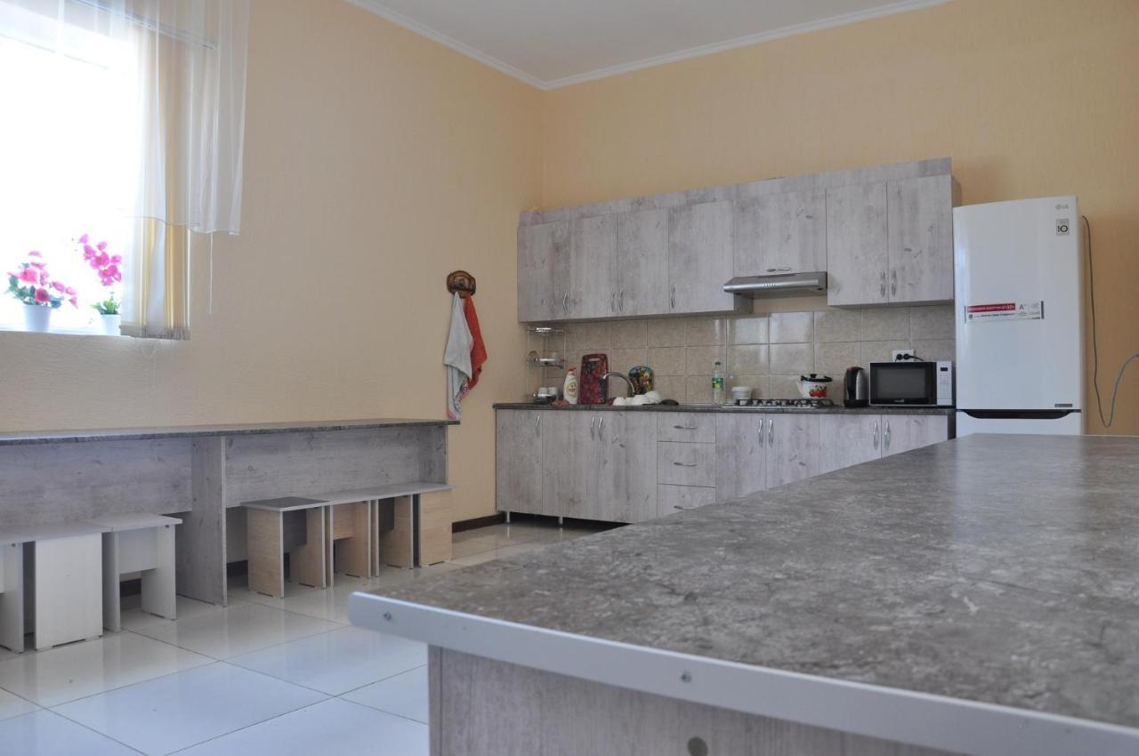Hostel - Ns Prestige Σιμκέντ Εξωτερικό φωτογραφία