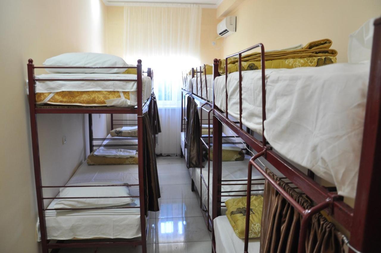 Hostel - Ns Prestige Σιμκέντ Εξωτερικό φωτογραφία