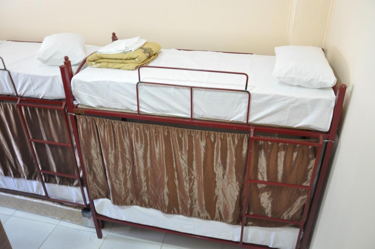 Hostel - Ns Prestige Σιμκέντ Εξωτερικό φωτογραφία